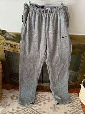 NWT Nike Men's Therma-FIT Open Hem Fitness Pants
